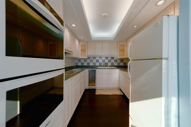 Exclusive living, exclusive area! This lovely, well cared-for on Belleair Country Club in Florida - for sale on GolfHomes.com, golf home, golf lot