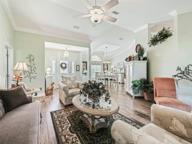 Beautiful and move-in-ready 3BR/2BA golf course home located in on Ocala Palms Golf and Country Club in Florida - for sale on GolfHomes.com, golf home, golf lot