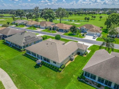 Beautiful and move-in-ready 3BR/2BA golf course home located in on Ocala Palms Golf and Country Club in Florida - for sale on GolfHomes.com, golf home, golf lot