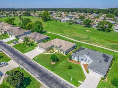 Beautiful and move-in-ready 3BR/2BA golf course home located in on Ocala Palms Golf and Country Club in Florida - for sale on GolfHomes.com, golf home, golf lot