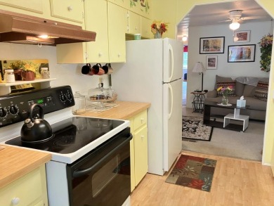 Beautiful and serene 2BR/2BA home with stunning golf course on Fairways Country Club in Florida - for sale on GolfHomes.com, golf home, golf lot