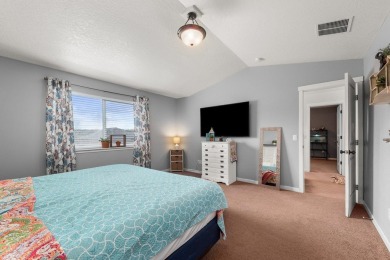 LOCATION, LOCATION, LOCATION! Welcome home! This spacious 4 on The Fairways at West Terrace in Washington - for sale on GolfHomes.com, golf home, golf lot