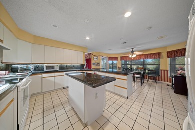 Beautiful 3Bed/2Bath home in the highly desirable Holiday Pines on Island Pines Golf Club in Florida - for sale on GolfHomes.com, golf home, golf lot