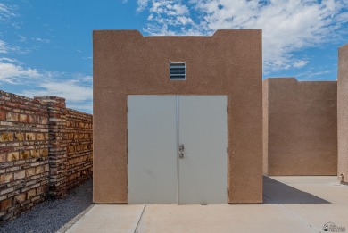 Santa Fe home in Yuma's South Foothills! Indoor Outdoor Living! on Foothills Executive Golf Course in Arizona - for sale on GolfHomes.com, golf home, golf lot