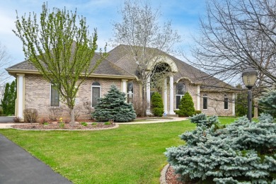 Spectacular former Parade of Homes masterpiece. A true on Wanaki Golf Course in Wisconsin - for sale on GolfHomes.com, golf home, golf lot