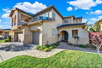 Welcome to this immaculate and energy-efficient 3 bed, 3 bath on Paradise Valley Golf Course in California - for sale on GolfHomes.com, golf home, golf lot