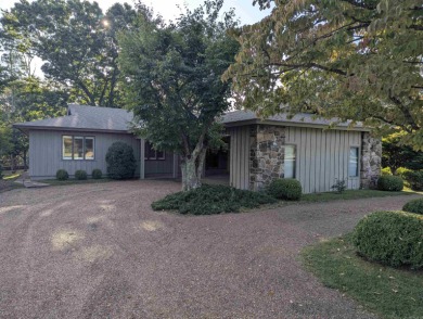 Exceptional Golf Course Home on Eden Isle with Extra Lot! This on Red Apple Inn and Country Club in Arkansas - for sale on GolfHomes.com, golf home, golf lot