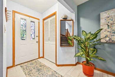 Welcome to this lovely property in a golf course community! It on Poplar Creek Country Club in Illinois - for sale on GolfHomes.com, golf home, golf lot