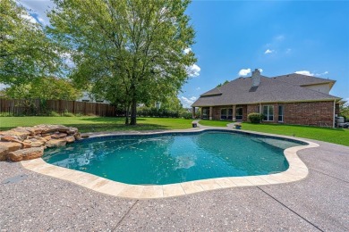 Live the Lake Ridge lifestyle in this beautifully updated 4,540 on Tangle Ridge Golf Club in Texas - for sale on GolfHomes.com, golf home, golf lot