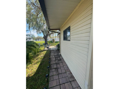 PRICED TO SELL! - $1,500 AGENT REFFERAL BONUS to any agent on Golden Lakes Golf Course in Florida - for sale on GolfHomes.com, golf home, golf lot