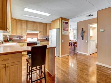 Welcome to 73549 Algonquin Place, a fully furnished 2-bedroom on The Club At Shenandoah Springs in California - for sale on GolfHomes.com, golf home, golf lot