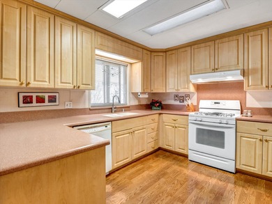 Welcome to 73549 Algonquin Place, a fully furnished 2-bedroom on The Club At Shenandoah Springs in California - for sale on GolfHomes.com, golf home, golf lot