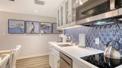 A corner A+ junior suite with a walk-down rarely becomes on Links on Longboat Golf Club in Florida - for sale on GolfHomes.com, golf home, golf lot