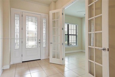 **REDUCED TO SELL**
This 4-bedroom, 3-bathroom home, plus 2 dens on Palm Beach Gardens Golf Course in Florida - for sale on GolfHomes.com, golf home, golf lot