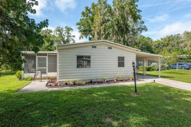 Price Just Dropped - Seller's Ready to Deal!   FINANCING on Ocala Palms Golf and Country Club in Florida - for sale on GolfHomes.com, golf home, golf lot