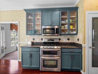 This delightful, 3-bed, 2-bath, heated salt-water pool home is a on Lake Ashton Golf Club in Florida - for sale on GolfHomes.com, golf home, golf lot