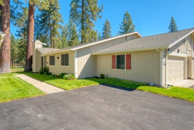 LOVELY 2 BEDROOM, 2 BATH TOWNHOME LOCATED ON THE 4TH FAIRWAY OF on Plumas Pines Golf Resort in California - for sale on GolfHomes.com, golf home, golf lot