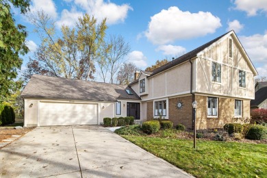 Beautiful brick/stucco cul-de-sac home with 4 BR, 2 full & 2 on Brookside Golf and Country Club in Ohio - for sale on GolfHomes.com, golf home, golf lot