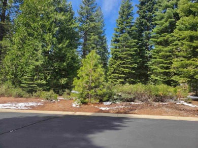 Level lot located in the gated community of Foxwood.  Close to on Bailey Creek Golf Course in California - for sale on GolfHomes.com, golf home, golf lot