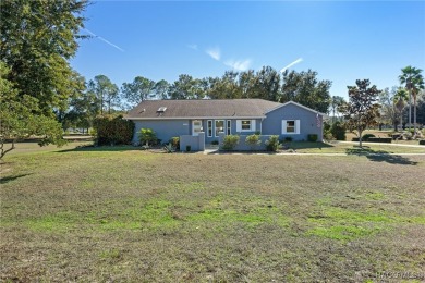 Beautifully updated 2 bedroom, 2 bathroom, 2 car garage home on Citrus Hills Golf Club in Florida - for sale on GolfHomes.com, golf home, golf lot