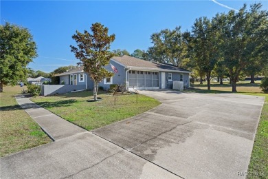 Beautifully updated 2 bedroom, 2 bathroom, 2 car garage home on Citrus Hills Golf Club in Florida - for sale on GolfHomes.com, golf home, golf lot