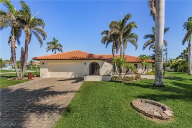 Exquisite Fully Remodeled 3-Bedroom Home in Prime SW Cape Coral on Royal Tee Country Club in Florida - for sale on GolfHomes.com, golf home, golf lot