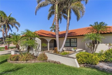 Exquisite Fully Remodeled 3-Bedroom Home in Prime SW Cape Coral on Royal Tee Country Club in Florida - for sale on GolfHomes.com, golf home, golf lot