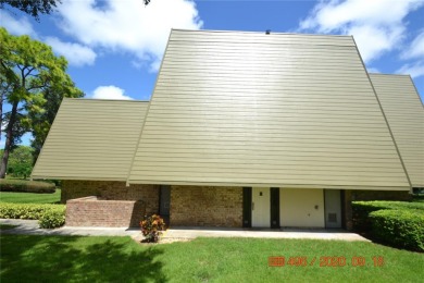 Under contract-accepting backup offers. Deluxe Executive on Innisbrook Resort and Golf Club in Florida - for sale on GolfHomes.com, golf home, golf lot