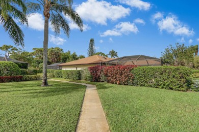 This fully furnished, charming villa is nestled in the most on Heritage Ridge Golf Club in Florida - for sale on GolfHomes.com, golf home, golf lot