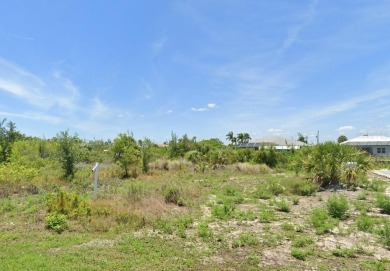 WATERFRONT**OVERSIZED LOT**ONLY 1 BRIDGE OUT TO OPEN WATER**145 on Rotonda Golf and Country Club - Long Marsh  in Florida - for sale on GolfHomes.com, golf home, golf lot