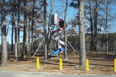 Great opportunity to own a residential lot in Tanglewood Shores on Tanglewood Shores Golf Club in Virginia - for sale on GolfHomes.com, golf home, golf lot