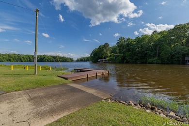 Great opportunity to own a residential lot in Tanglewood Shores on Tanglewood Shores Golf Club in Virginia - for sale on GolfHomes.com, golf home, golf lot