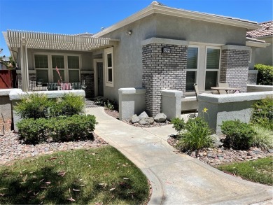 Upgraded Lovely 2 bedroom, 2 bath home with study and 2 car on Hemet Golf Club in California - for sale on GolfHomes.com, golf home, golf lot