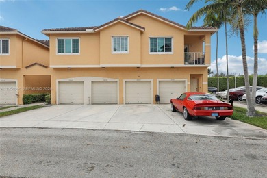 SELLER OFFERING $5,000 TOWARD BUYER'S CLOSING COSTS OR RATE on The Carolina Club in Florida - for sale on GolfHomes.com, golf home, golf lot