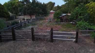 This is a fixer upper, Across from Boise Ranch Golf Course, 3 on Boise Ranch Golf Course, Inc. in Idaho - for sale on GolfHomes.com, golf home, golf lot