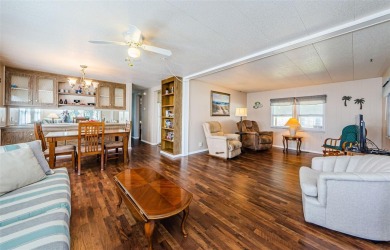 **New Price Alert! Incredible Value on This Mobile Home!** on Tarpon Springs Golf Course in Florida - for sale on GolfHomes.com, golf home, golf lot