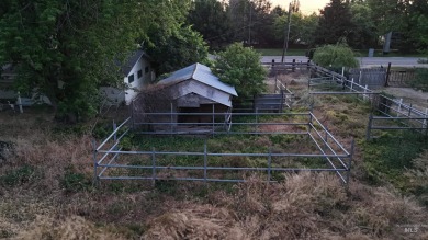 This is a fixer upper, Across from Boise Ranch Golf Course, 3 on Boise Ranch Golf Course, Inc. in Idaho - for sale on GolfHomes.com, golf home, golf lot