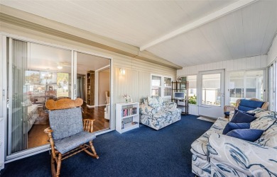 **New Price Alert! Incredible Value on This Mobile Home!** on Tarpon Springs Golf Course in Florida - for sale on GolfHomes.com, golf home, golf lot