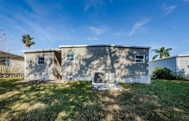 **New Price Alert! Incredible Value on This Mobile Home!** on Tarpon Springs Golf Course in Florida - for sale on GolfHomes.com, golf home, golf lot