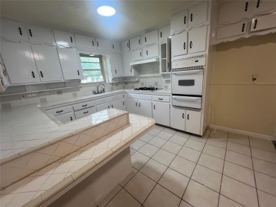 Motivated Seller! Beautiful 3 Bed 2 Bath in Diamond Oaks North
 on Iron Horse Golf Course in Texas - for sale on GolfHomes.com, golf home, golf lot