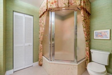 Welcome to 462 Oak Hill Cir!
This 2-bedroom, 2-bath home with a on Bobby Jones Golf Club in Florida - for sale on GolfHomes.com, golf home, golf lot
