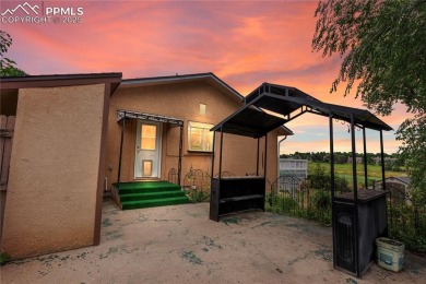 Luxurious Living on the Fairway - Set on a rare .53-acre lot on Valley Hi Golf Course in Colorado - for sale on GolfHomes.com, golf home, golf lot