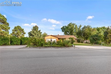 Luxurious Living on the Fairway - Set on a rare .53-acre lot on Valley Hi Golf Course in Colorado - for sale on GolfHomes.com, golf home, golf lot