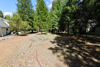 Beautiful lot located on the golf course in Lake Almanor West on Lake Almanor West Golf Course in California - for sale on GolfHomes.com, golf home, golf lot