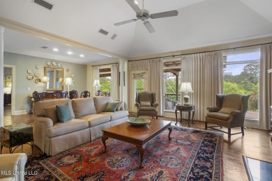 Charming Patio home in Castlewoods with a lovely courtyard and on Castlewoods Golf Club in Mississippi - for sale on GolfHomes.com, golf home, golf lot