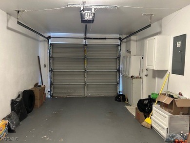 *Location is Key!* This charming 2-bedroom, 2-bath villa-style on Myerlee Country Club in Florida - for sale on GolfHomes.com, golf home, golf lot