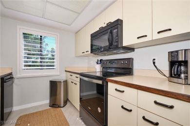 Not yet ready to retire, but still want a Florida get away? Then on Legends Golf and Country Club in Florida - for sale on GolfHomes.com, golf home, golf lot