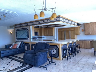 WORLD FAMOUS REGENCY TOWERS HIGH RISE CONDO LOCATED IN THE on Las Vegas Country Club in Nevada - for sale on GolfHomes.com, golf home, golf lot