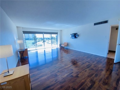 WORLD FAMOUS REGENCY TOWERS HIGH RISE CONDO LOCATED IN THE on Las Vegas Country Club in Nevada - for sale on GolfHomes.com, golf home, golf lot
