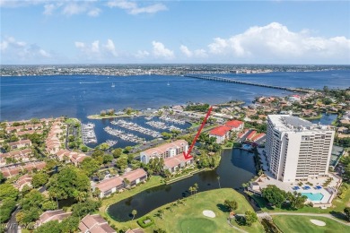 Spacious 2-bedroom top-floor unit with great view over the lake on The Landings Yacht, Golf and Tennis Club in Florida - for sale on GolfHomes.com, golf home, golf lot